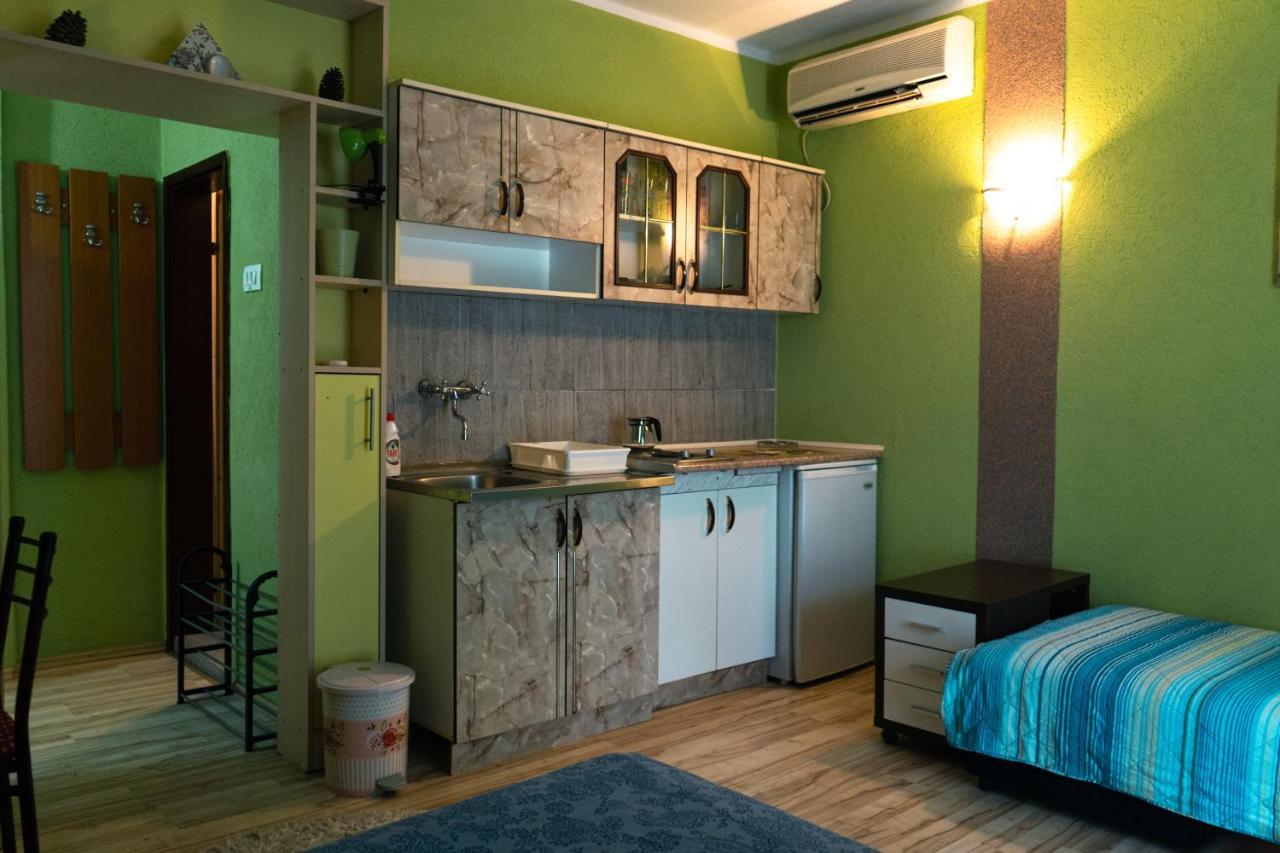 Apartments Marijana Тиват Экстерьер фото