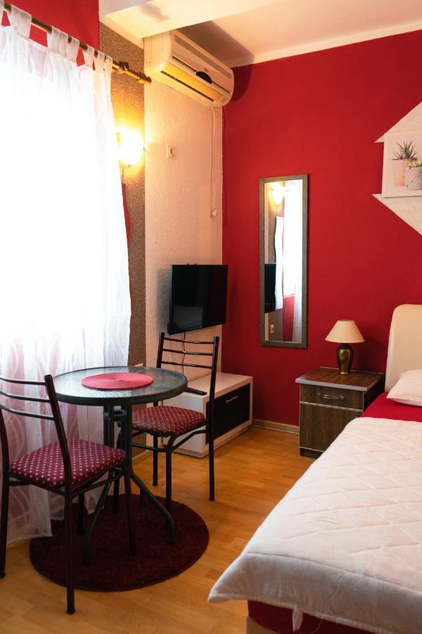 Apartments Marijana Тиват Экстерьер фото