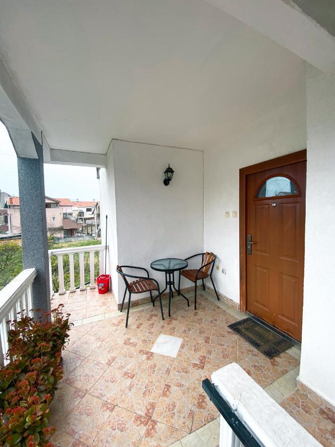 Apartments Marijana Тиват Экстерьер фото