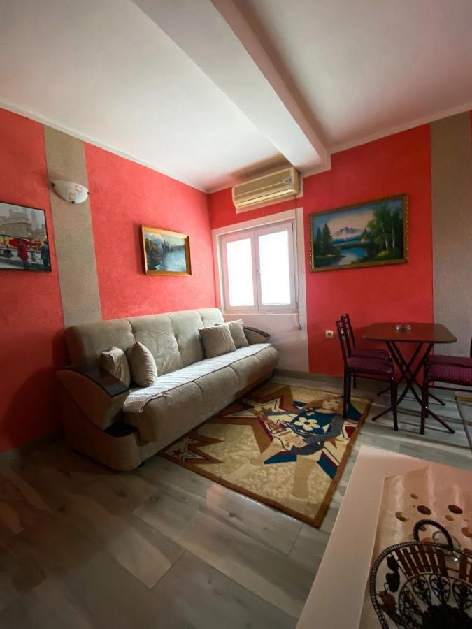 Apartments Marijana Тиват Экстерьер фото