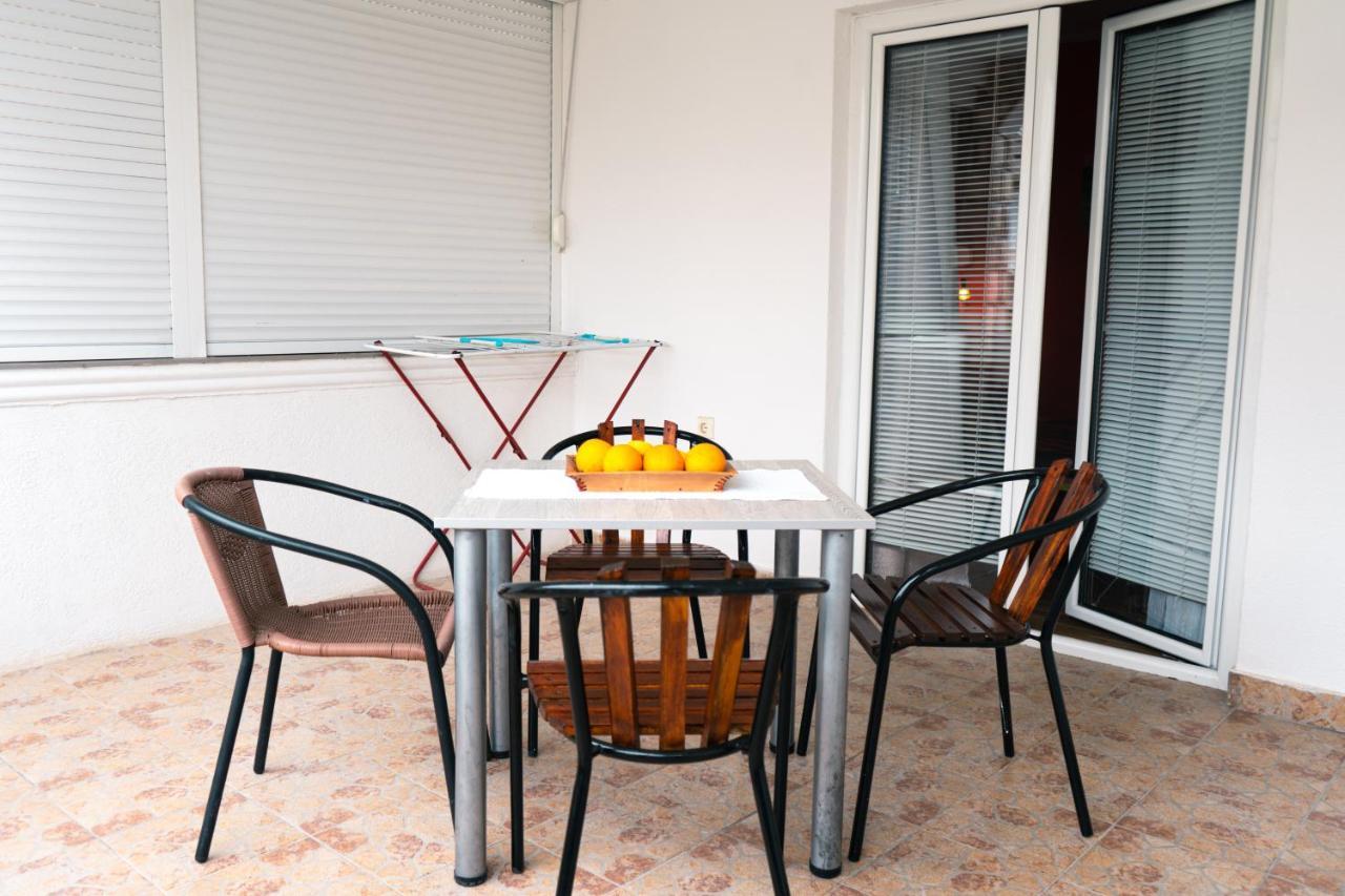 Apartments Marijana Тиват Экстерьер фото