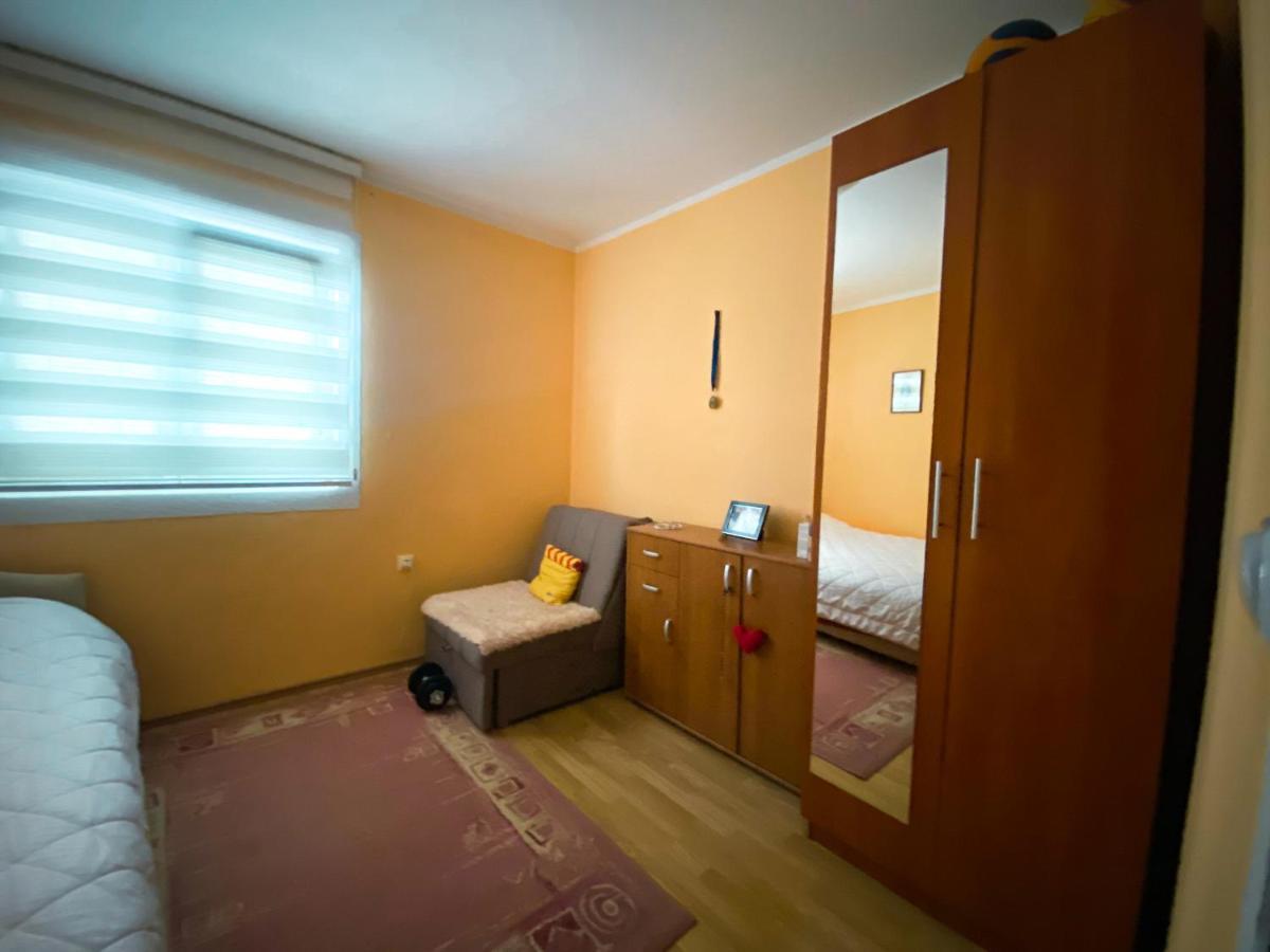 Apartments Marijana Тиват Экстерьер фото